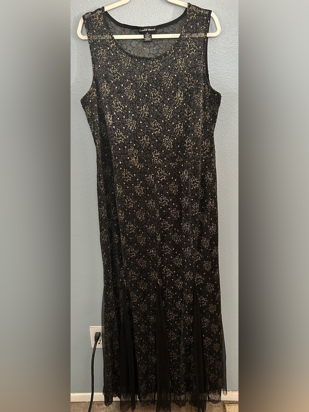 Sleeveless Black long Dress with Gold Lace Overlay - Classic Maxi Size 2X